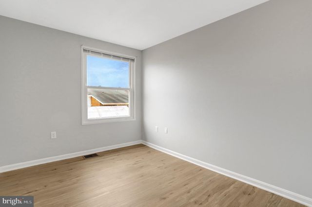 2800 JOSEPH MAKELL CT, Alexandria, VA 22306