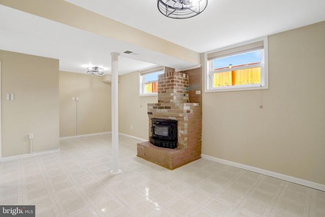 2800 JOSEPH MAKELL CT, Alexandria, VA 22306