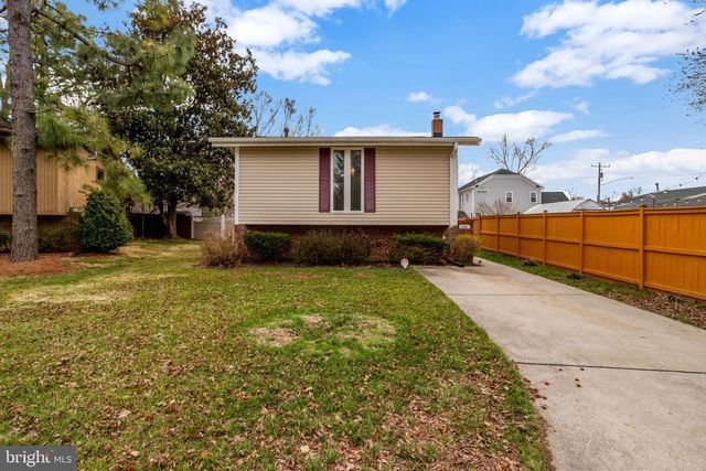 2800 JOSEPH MAKELL CT, Alexandria, VA 22306