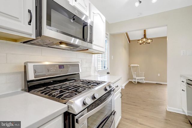 2800 JOSEPH MAKELL CT, Alexandria, VA 22306