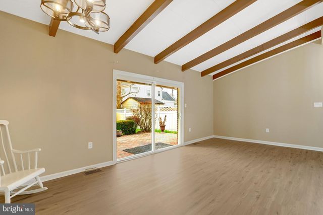 2800 JOSEPH MAKELL CT, Alexandria, VA 22306