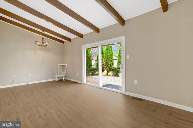 2800 JOSEPH MAKELL CT, Alexandria, VA 22306