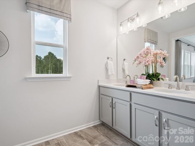 719 Bowery Place, Cramerton, NC 28032