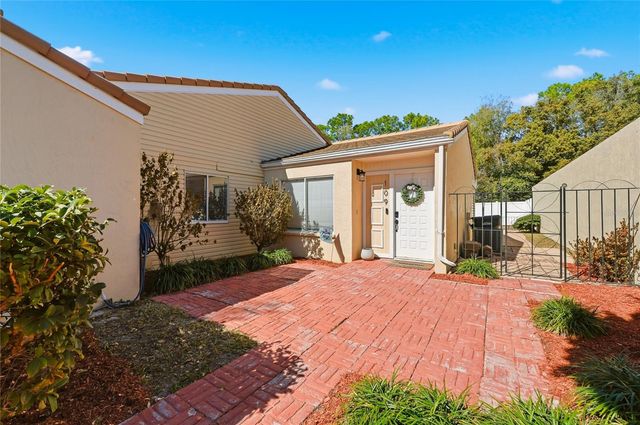 109 LAS FLORES, Winter Haven, FL 33884