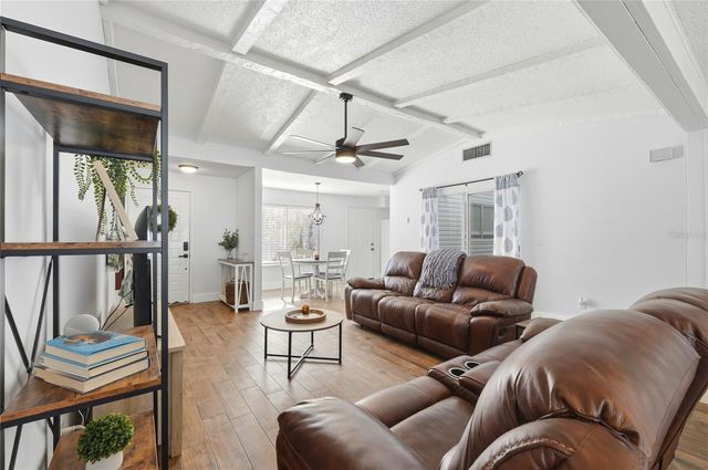 109 LAS FLORES, Winter Haven, FL 33884