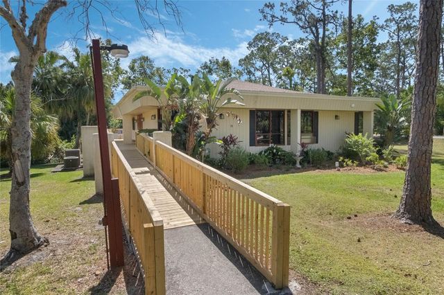 109 LAS FLORES, Winter Haven, FL 33884