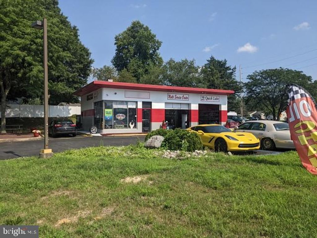 1200 COOPER ST, Woodbury, NJ 08096