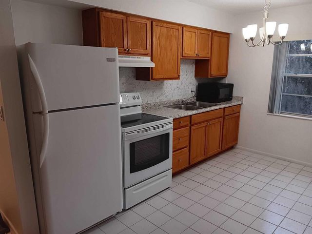 714 Michigan Court 4, Saint Cloud, FL 34769