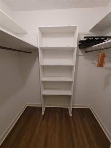 820 Oakhaven Drive, Roswell, GA 30075