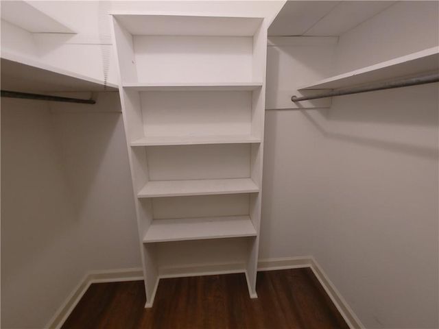 820 Oakhaven Drive, Roswell, GA 30075