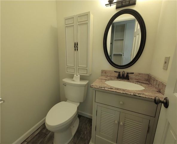 820 Oakhaven Drive, Roswell, GA 30075