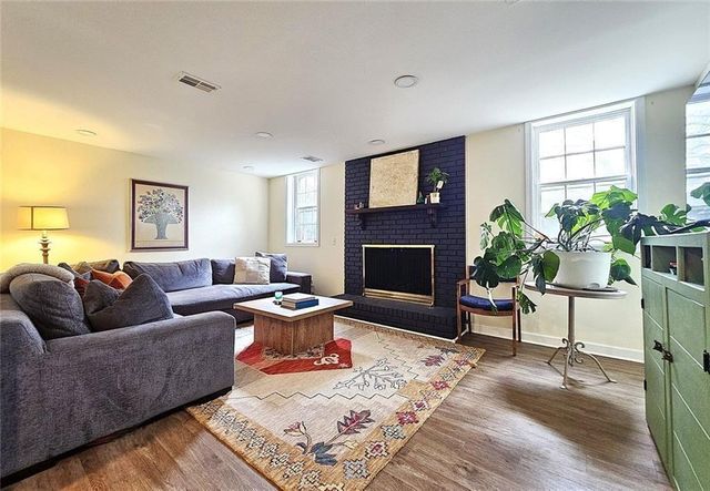 820 Oakhaven Drive, Roswell, GA 30075