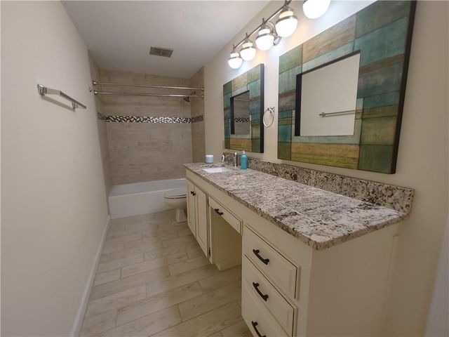 820 Oakhaven Drive, Roswell, GA 30075