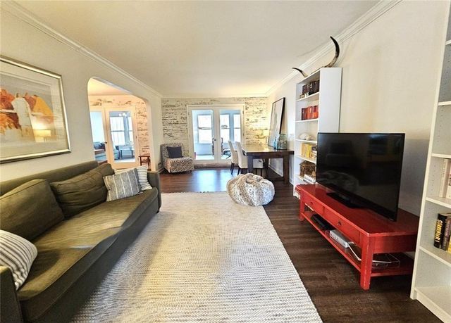 820 Oakhaven Drive, Roswell, GA 30075