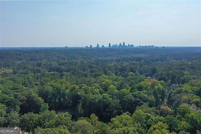 5480 Glenridge View 2008, Sandy Springs, GA 30342