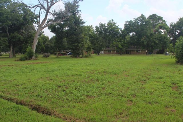 0 Spencer Dr, Jones Creek, TX 77541