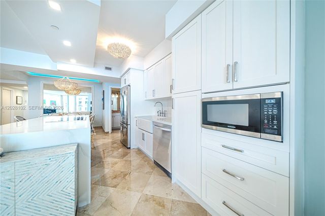 4779 Collins Ave 3504, Miami Beach, FL 33140