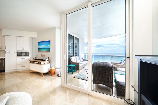 4779 Collins Ave 3504, Miami Beach, FL 33140