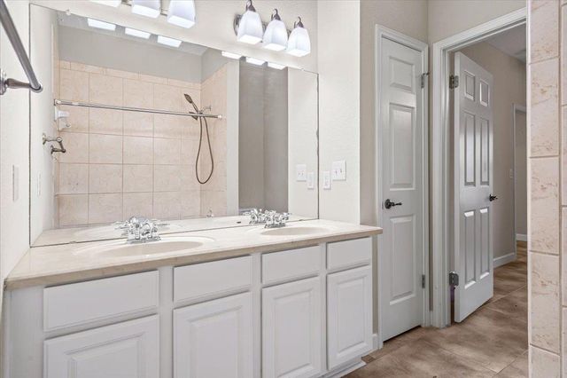 5604 Northdale DR, Austin, TX 78723