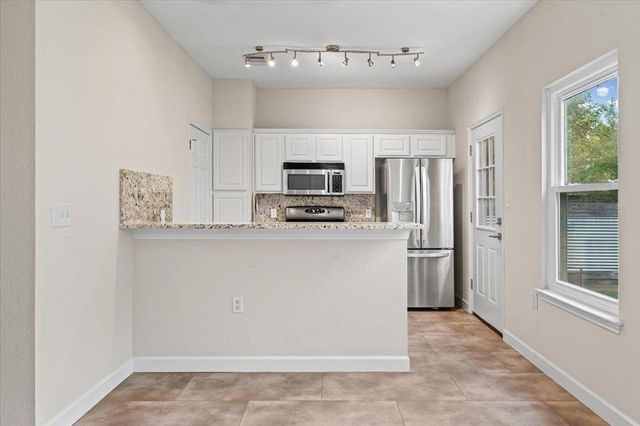 5604 Northdale DR, Austin, TX 78723