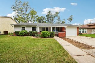 2625 Turtle Creek Drive, Hazel Crest, IL 60429