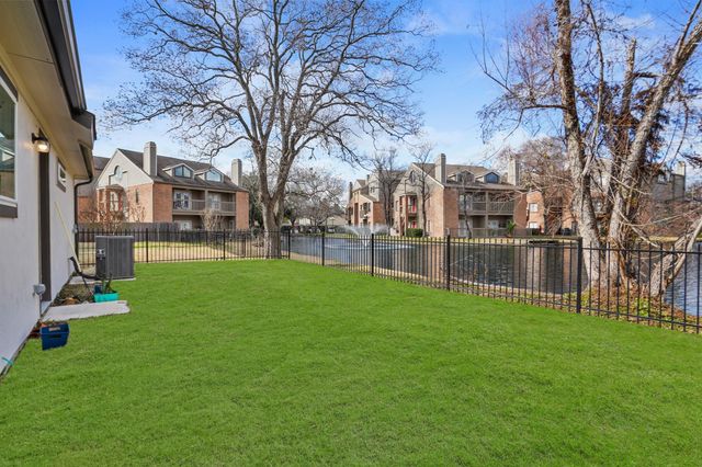 2107 Pueblito Drive, Houston, TX 77077