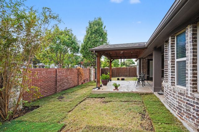 2412 Lynbridge Drive, Plano, TX 75025