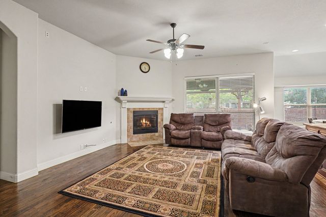 2412 Lynbridge Drive, Plano, TX 75025