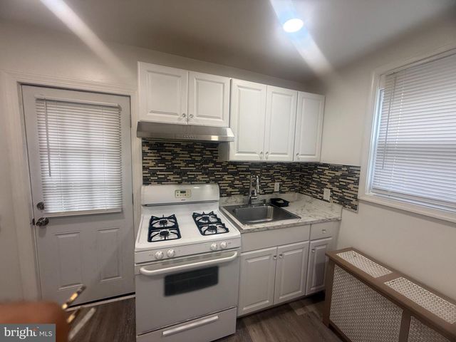 417 COPLEY RD, Upper Darby, PA 19082