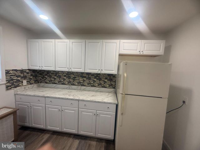 417 COPLEY RD, Upper Darby, PA 19082