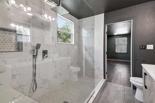 119 N Kanaio DR, Bastrop, TX 78602