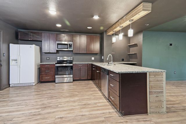 119 N Kanaio DR, Bastrop, TX 78602