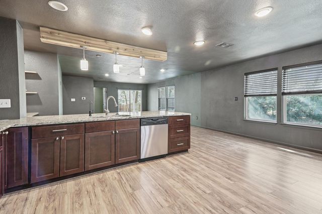 119 N Kanaio DR, Bastrop, TX 78602