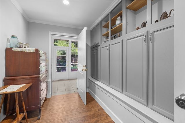 207 Arphenia Drive, West Union, SC 29696
