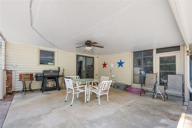 207 Arphenia Drive, West Union, SC 29696