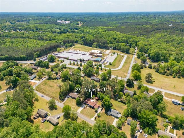 207 Arphenia Drive, West Union, SC 29696