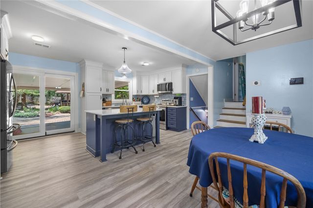 207 Arphenia Drive, West Union, SC 29696