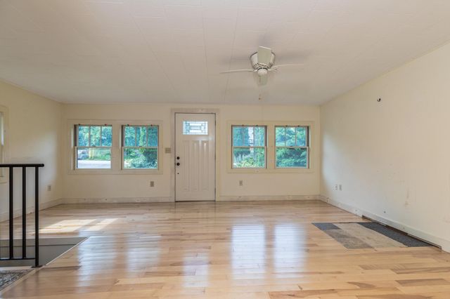11 Bridge Street, Kittery, ME 03904