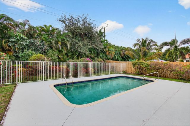 9140 Long Lake Palm Drive, Boca Raton, FL 33496