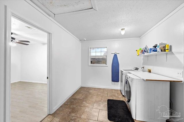 2625 Tupelo Ave, Pensacola, FL 32526