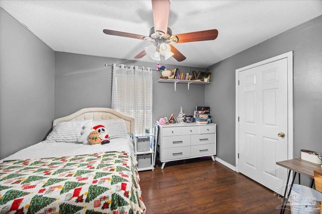 2625 Tupelo Ave, Pensacola, FL 32526