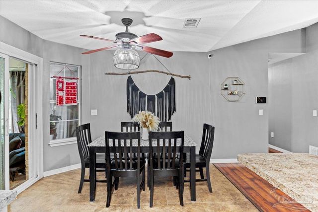 2625 Tupelo Ave, Pensacola, FL 32526