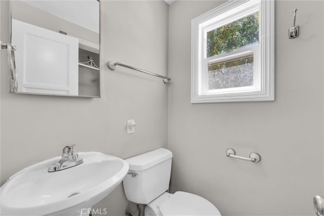 1505 Gratton Street, Riverside, CA 92504