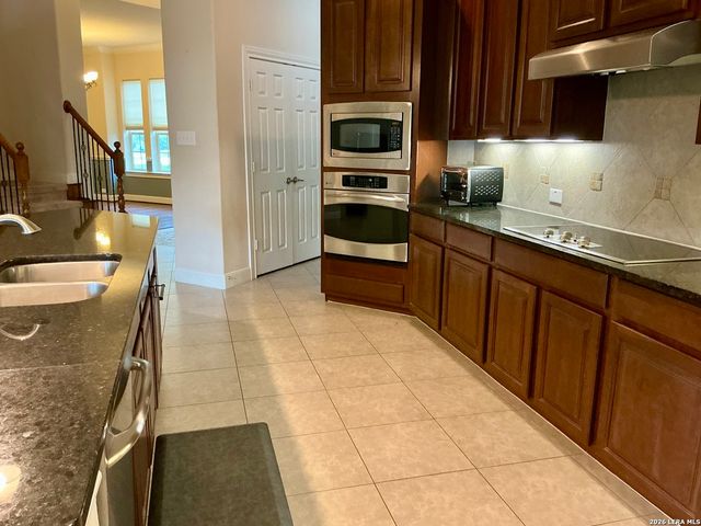 17922 Maui Sands, San Antonio, TX 78255