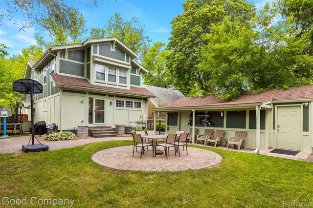 189 W Maplehurst Street, Ferndale, MI 48220