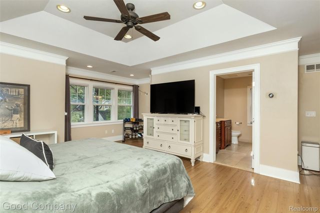 189 W Maplehurst Street, Ferndale, MI 48220