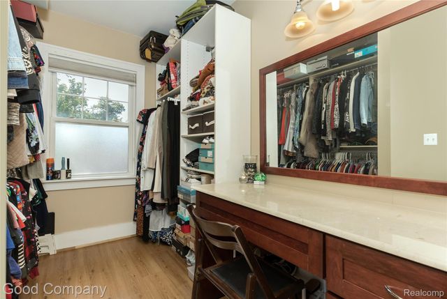 189 W Maplehurst Street, Ferndale, MI 48220