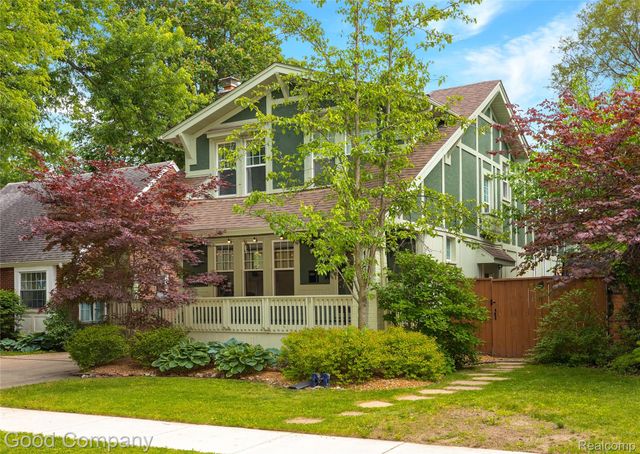 189 W Maplehurst Street, Ferndale, MI 48220