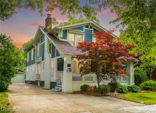 189 W Maplehurst Street, Ferndale, MI 48220