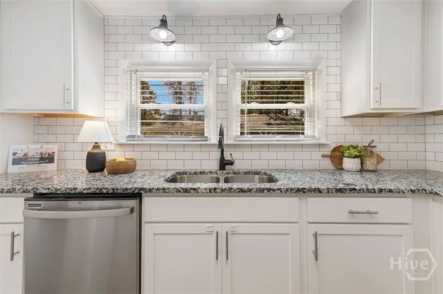 407 N Lexington Avenue, Rincon, GA 31326